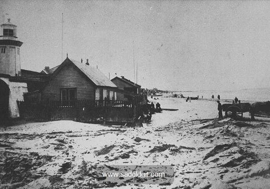 The Lower Lighthouse at the end of Alderley Road late 1880s